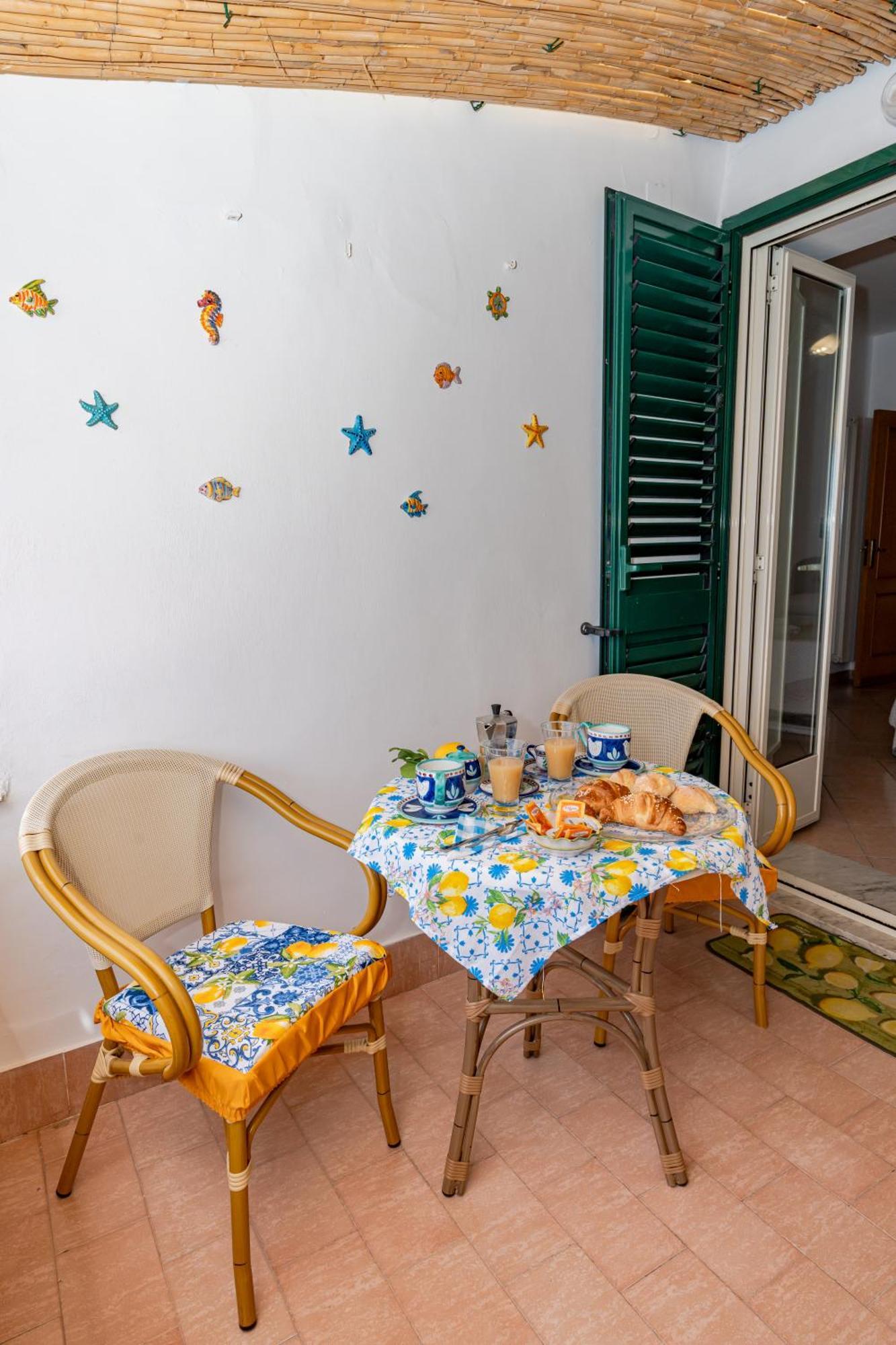 Casa Maria Vittoria Villa Минори Екстериор снимка